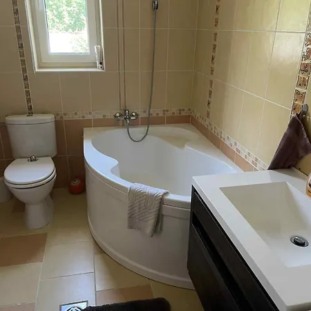 Erdosor Apartment